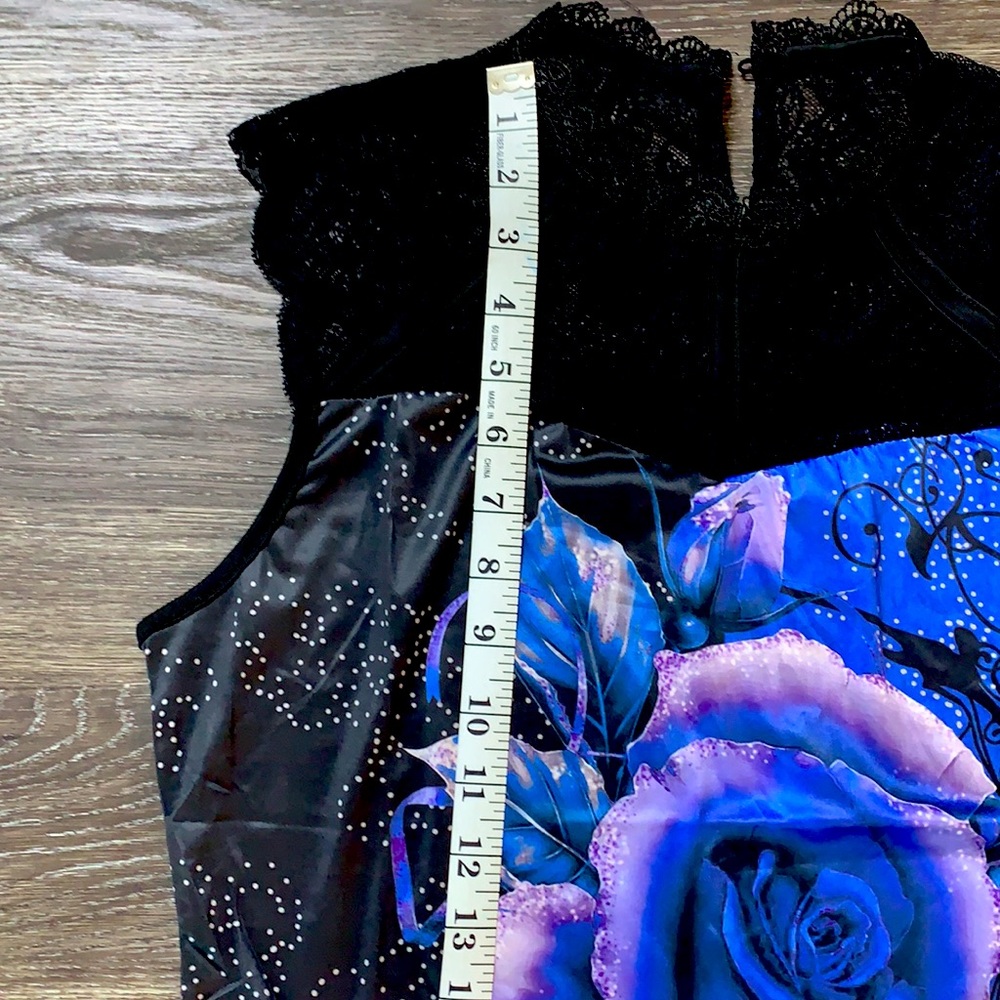 Sleeveless floral tank top - Picture 3 of 7